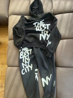 Tepláky a mikina zn. Zara