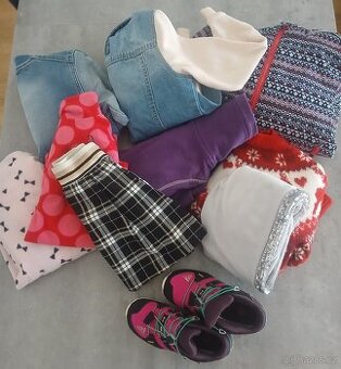 Divci obleceni jaro 116-128