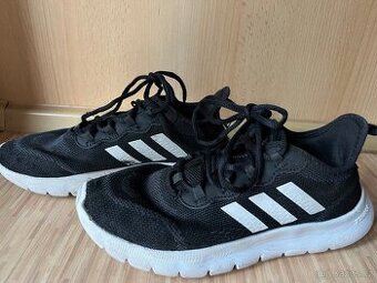 Tenisky Adidas vel.36 2/3