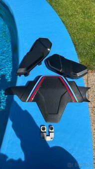 BMW M5f90,M8 X5M X6M karbonové kryty motoru tři části origin