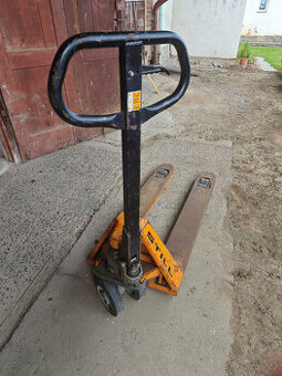 Prodám paletový vozík značky STILL typ HP 20