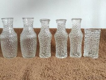 Staré lisované vázičky