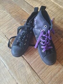 Černé sneakers - tenisky s kočkou zn. Spiral velikost 38