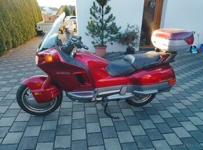 Honda PC800 Pacific Coast