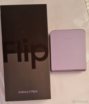 Galaxy Flip 4