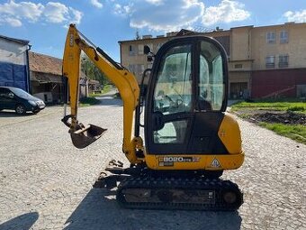 Minibagr JCB 8020CTS