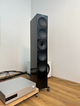 KEF R11 • referenční sloupovky • top stav, orig. krabice