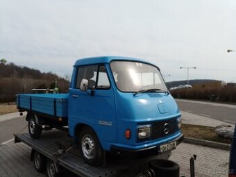 Hanomag F20, Mercedes 206D