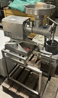 Robot univerzální MMR 324