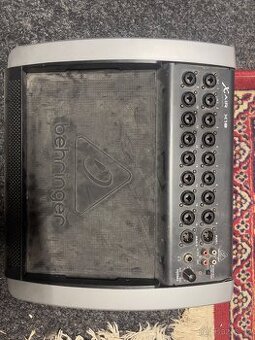 Behringer X18 - 1