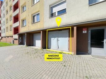 Pronájem prostorné garáže, 37 m2 - ul. Gagarinova, Znojmo