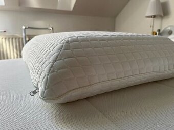 Polštář IKEA MJÖLKKLOCKA (Ergonomický)