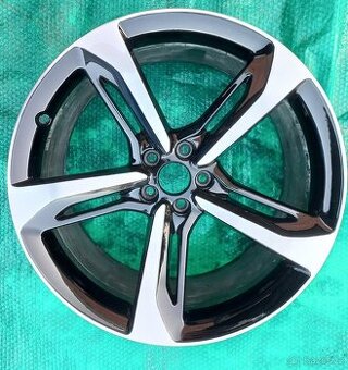 AUDI Q7 SQ7 4M0601025AA/AB 21"