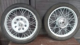 Pionyr jawa 21