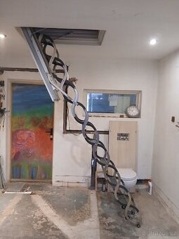 Půdní schody zateplené "jap"