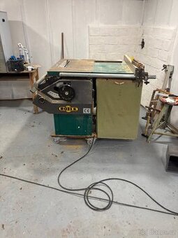 Formátovací pila Rojek