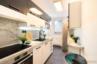 Prodej, byt 3+1, Lidická tř., České Budějovice