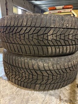 Zimní pneu 235/55/18