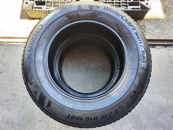 Zimní pneu = KUMHO = 215/70 R16 = 2ks