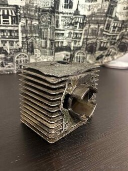 Babetta 207 - válec