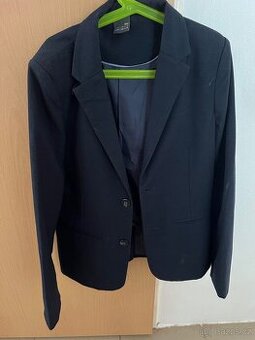 Černé chlapecké sako vel.152