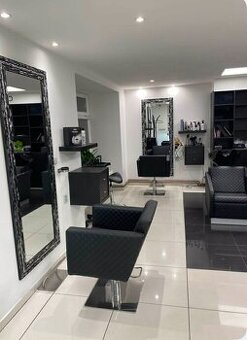 Pronájem kadeřnického křesla - 1