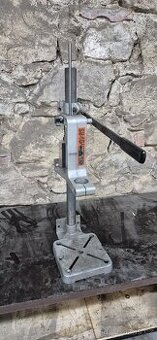 Stolní stojan na ruční vrtačku SU45a