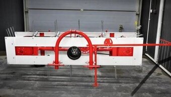 Pasový shrnovač sena za traktor