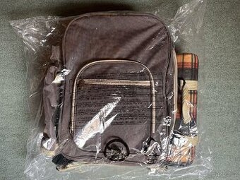Piknikový batoh pro 4, nerez hrnky, nádobí plast, khaki