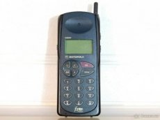 Mobilní telefony pro sběratele - rarity - MOTOROLA FLARE GSM