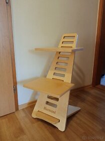 Ergonomický stolek