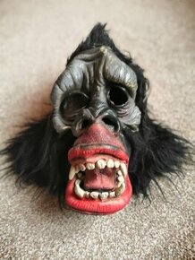 Opičák maska