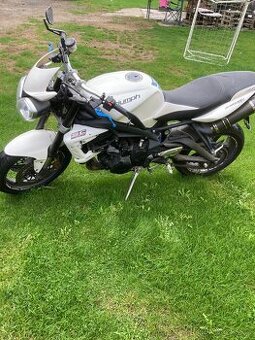 Triumph street triple 675 R