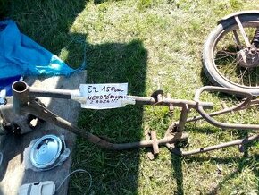 Jawa 350 pérák díly motoru.