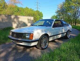 Opel Monza A1 R6