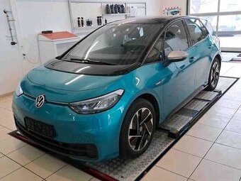 Volkswagen ID.3 Pro perf 150kw model 2020/LED/tempomat/18"