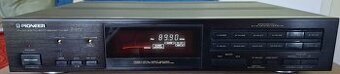 Pioneer F-676