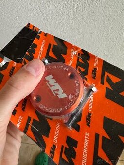 KTM Powerparts kryt brzdové kapaliny
