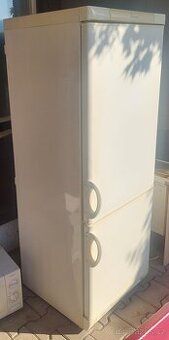 Lednice s mrazákem Electrolux