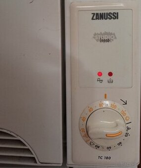 Sušička prádla Zanussi TC180 - 1