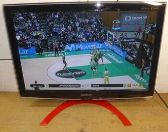FullHD LCD televize / monitor 66cm SAMSUNG, nemá DVBT2