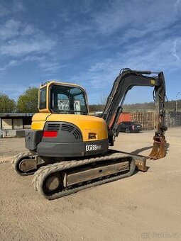 VOLVO ECR 88