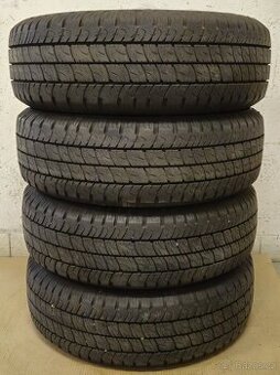 Pneumatiky 6-8mm GoodYear 195/60 R16C A033