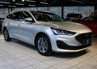 Ford Focus TDCi Titanium ACC / BLIS / Cam nafta manuál