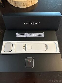 Apple Watch S6 44 mm Nike