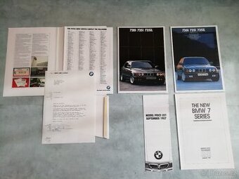 BMW E32 -složky s katalogy 1987 v angličtině