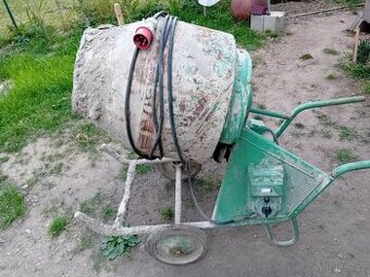 Prodám stavební míchačku