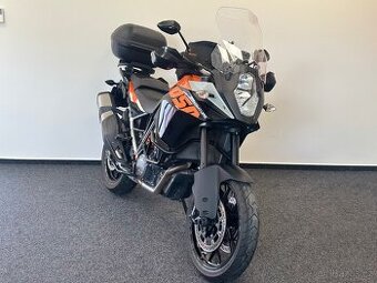KTM Adventure 1050