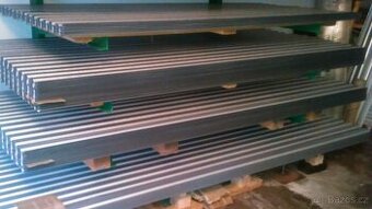 Nová plechová krytina, trapézový plech, Alu-zinek. SKLADEM