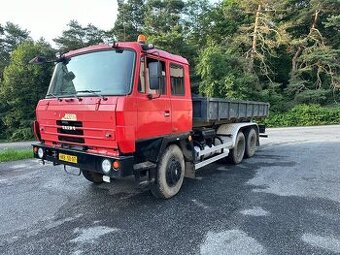 Tatra 815 hákový nosič kontejnerů + kontejner